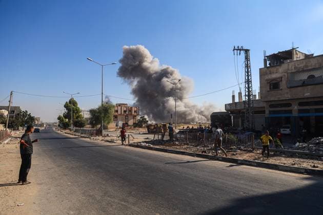 Bilder des Jahres 2024, News 09 September News Themen der Woche KW36 News Bilder des Tages September 8, 2024, Gaza, Gaza, Palestine: ke rises following an Israeli air strike on civilian homes in Khan Younis, southern Gaza Strip, Sep 8, 2024. Gaza Palestine - ZUMAa249 20240908_znp_a249_009 Copyright: xSaherxAlghorrax