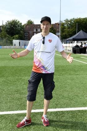 Steffen Hallaschka beim 16. Benefiz Fussballspiel Kicken mit Herz zugunsten der Kinder Herzstation des UKE Eppendorf in Hamburg am 08.09.2024