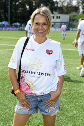 Nova Meierhenrich beim 16. Benefiz Fussballspiel Kicken mit Herz zugunsten der Kinder Herzstation des UKE Eppendorf in Hamburg am 08.09.2024