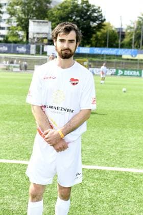Aaron Hilmer beim 16. Benefiz Fussballspiel Kicken mit Herz zugunsten der Kinder Herzstation des UKE Eppendorf in Hamburg am 08.09.2024