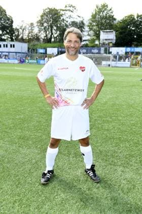 Patrick Bach beim 16. Benefiz Fussballspiel Kicken mit Herz zugunsten der Kinder Herzstation des UKE Eppendorf in Hamburg am 08.09.2024