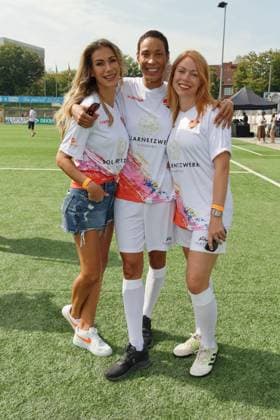 RECORD DATE NOT STATED KICKEN MIT HERZ, 08.09.2024 Yasmina Fiilali, Annabelle Mandeng, Esther Roling, Kicken mit Herz das Benefiz Fussballspiel zu Gunsten der Kinderstation des UKE im Stadion des SC Victoria, Hamburg, 08.09.2024 Copyright: xEventpressxMPx