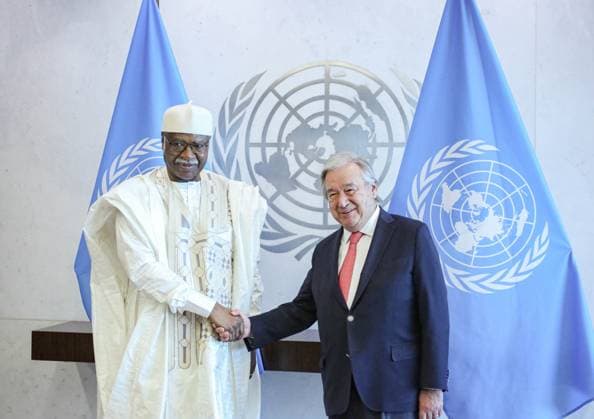 News Themen der Woche KW37 News Bilder des Tages September 10, 2024, New York, New York, USA: UN Secretary-General, ANTONIO GUTERRES shakes hands with PHILEMON YANG of Cameroon, President-elect of the Seventy-ninth Session of the United Nations General Assembly. .The official start of UNGA began today which will take place for the next 20 days with the high level weekend starting on the 20th of September. New York USA - ZUMAo116 20240910_znp_o116_022 Copyright: xBiancaxOterox
