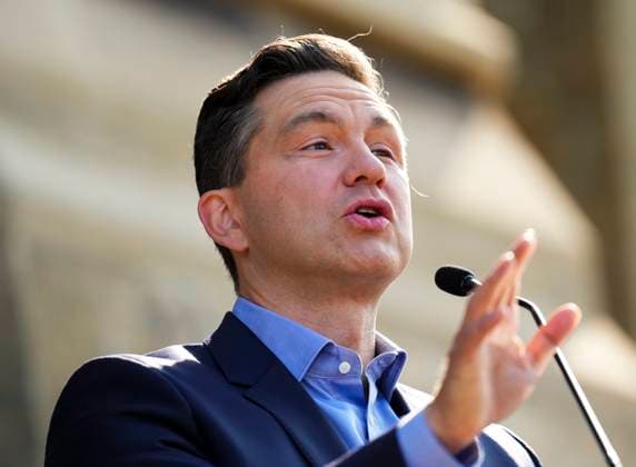 Kanada, Pierre Poilievre Pressekonferenz zum geplanten Misstrauensvotum gegen Trudeau September 11, 2024, Ottawa, Ontario, Canada: Conservative Leader Pierre Poilievre holds a press conference on Parliament Hill in Ottawa on Wednesday, Sept. 11, 2024. Ottawa Canada  - ZUMAc35_ 20240911_zaf_c35_004 Copyright: xSeanxKilpatrickx