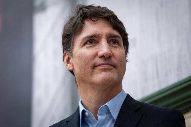 September 12, 2024, Vancouver, Bc, CANADA: Prime Minister Justin Trudeau prepares to speak to guests after a tour of the Chinese Canadian Museum in Vancouver, on Thursday, September 12, 2024. Vancouver CANADA  - ZUMAc35_ 20240912_zaf_c35_041 Copyright: xEthanxCairnsx