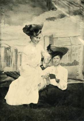 Portrait of Two Seated Adult Women, One Holding Note, 1870  Copyright: xABxArchivex jtv007805