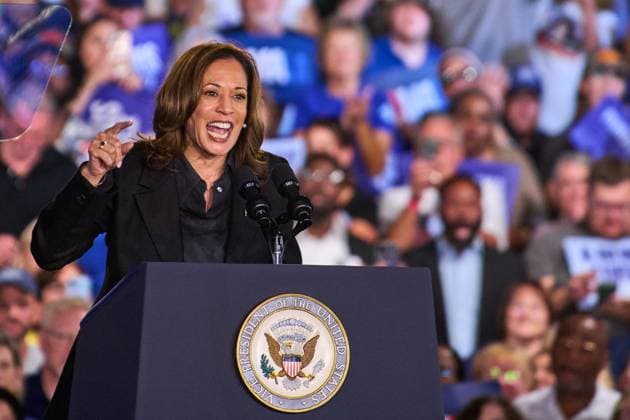 News Themen der Woche KW37 News Bilder des Tages VP Kamala Harris Rally in Wilkes-Barre Pennsylvania Vice President Kamala Harris holds a rally on Friday, Sept. 13, 2024 at the McHale Athletic Club in Wilkes-Barre, PA. Wilkes-Barre Pennsylvania United States Copyright: xDominicxGwinnx
