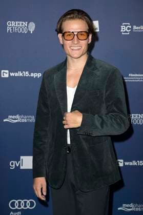 Moritz Bäckerling bei der Verleihung des Deutschen Schauspielpreises 2024 im Club Theater Berlin. Berlin, 13.09.2024