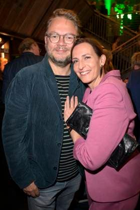 Ulrike Frank mit Ehemann Marc Schubring bei der Verleihung des Deutschen Schauspielpreises 2024 im Club Theater Berlin. Berlin, 13.09.2024