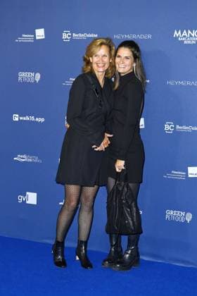 Helga Truepel und Janet Zuccarini bei der Verleihung vom Deutschen Schauspielpreis am 13.09.2024 in Berlin Deutscher Schauspielpreis 2024 Verleihung in Berlin