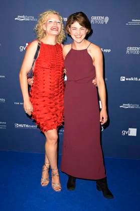Luisa-Celine Gaffron und Johanna Polley bei der Verleihung des Deutschen Schauspielpreises 2024 im Club Theater Berlin. Berlin, 13.09.2024