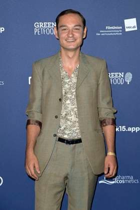 Andrei Viorel Tacu bei der Verleihung des Deutschen Schauspielpreises 2024 im Club Theater Berlin. Berlin, 13.09.2024