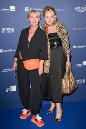Harriet Kracht und Monika Anna Wojtyllo bei der Verleihung des Deutschen Schauspielpreises 2024 im Club Theater Berlin. Berlin, 13.09.2024