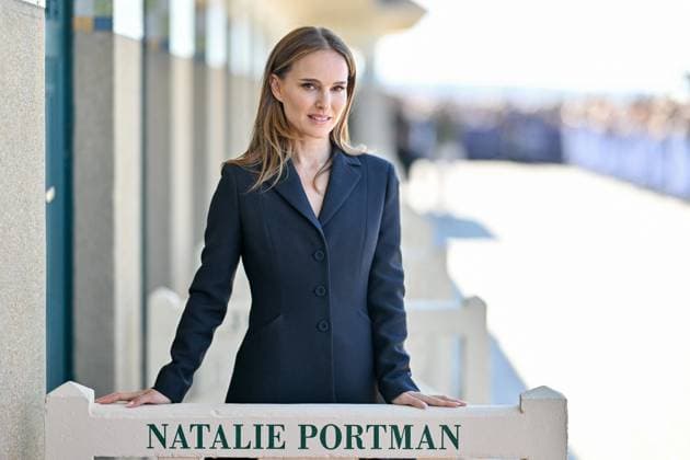 Bilder des Jahres 2024, Entertainment 09 September Entertainment Themen der Woche KW37 Entertainment Bilder des Tages 50th Deauville Festival Photocall Natalie Portman Natalie Portman attending a photocall in her honor during the 50th American Film Festival in Deauville, France on September 14, 2024. Photo by Julien Reynaud APS-Medias ABACAPRESS.COM Deauville France  Copyright: xReynaudxJulien APS-Medias ABACAx
