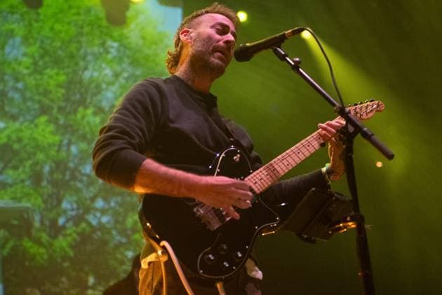Entertainment Bilder des Tages American Football Perform at The Roundhouse, London Lead singer guitarist Mike Kinsella of American indie rock band American Football performs at The Roundhouse, London, England, UK on Saturday 14 September 2024., Credit:Justin Ng Avalon UK, England, London, The Roundhouse  Copyright: xJustinxNgx xAvalonx 0907723241