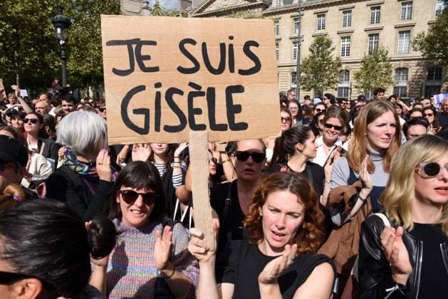 News Themen der Woche KW37 Demonstration In Support Of Gisele Pelicot - Paris Demonstration in support of Gisele Pelicot and all victims of rape, Place de la Republique in Paris, Gisele Pelicot was the victim of over 83 rapes by men recruited on the internet by her husband Dominique Pelicot while she was unconscious. France on September 14, 2024 Photo by Alain Apaydin ABACAPRESS.COM Paris France  Copyright: xApaydinxAlain ABACAx
