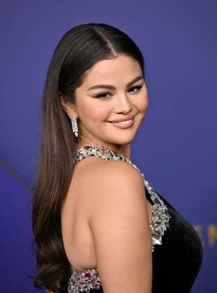 Selena Gomez arrives for the 76th annual Primetime Emmy Awards at the Peacock Theater in Los Angeles on Sunday, September 15, 2024.  LAP202409150606 CHRISxCHEW