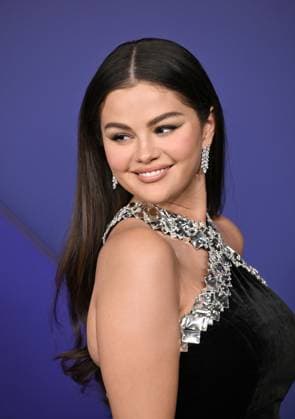 Selena Gomez arrives for the 76th annual Primetime Emmy Awards at the Peacock Theater in Los Angeles on Sunday, September 15, 2024.  LAP202409150607 CHRISxCHEW