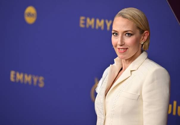 Carrie Coon arrives for the 76th annual Primetime Emmy Awards at the Peacock Theater in Los Angeles on Sunday, September 15, 2024.  LAP202409150717 CHRISxCHEW