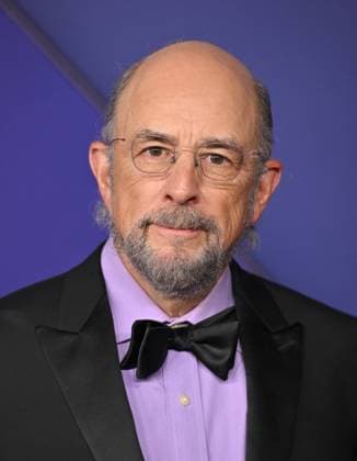 Richard Schiff arrives for the 76th annual Primetime Emmy Awards at the Peacock Theater in Los Angeles on Sunday, September 15, 2024.  LAP202409150731 CHRISxCHEW