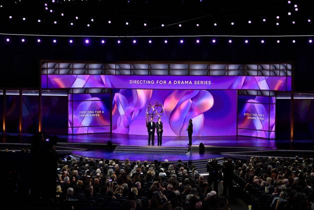 (L-R) Brendan Hunt and Jane Lynch appear onstage during the 76th annual Primetime Emmy Awards at the Peacock Theater in Los Angeles on Sunday, September 15, 2024.  LAP20240915118 JIMxRUYMEN