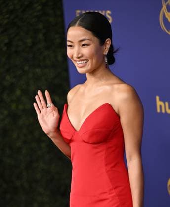 Anna Sawai arrives for the 76th annual Primetime Emmy Awards at the Peacock Theater in Los Angeles on Sunday, September 15, 2024.  LAP202409150750 CHRISxCHEW