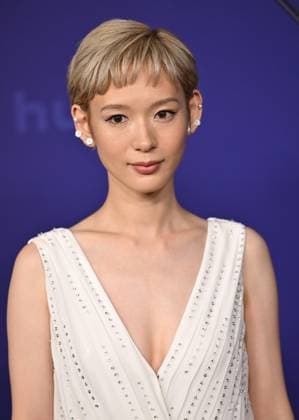 Moeka Hoshi arrives for the 76th annual Primetime Emmy Awards at the Peacock Theater in Los Angeles on Sunday, September 15, 2024.  LAP202409150762 CHRISxCHEW