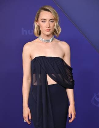Saoirse Ronan arrives for the 76th annual Primetime Emmy Awards at the Peacock Theater in Los Angeles on Sunday, September 15, 2024.  LAP202409150830 CHRISxCHEW