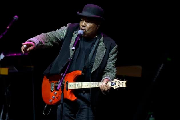 Bilder des Jahres 2024, Entertainment 09 September Entertainment Themen der Woche KW37 Tito Jackson bei seinem letzten Auftritt - The Jacksons live im Circus Krone, München 10.09.2024 *** Tito Jackson at his last performance The Jacksons live at Circus Krone, Munich 10 09 2024