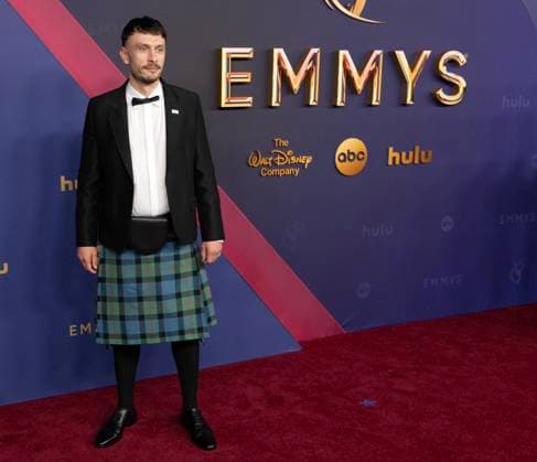 Richard Gadd arrives for the 76th annual Primetime Emmy Awards at the Peacock Theater in Los Angeles on Sunday, September 15, 2024.  LAP202409150327 ALEXxGALLARDO
