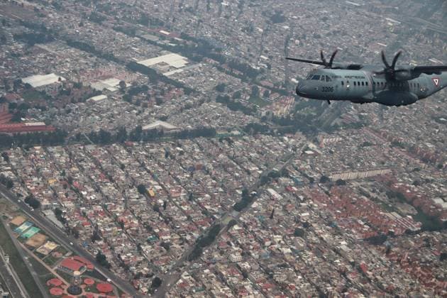 Aerial view of the an airplane during the celebration the military civic parade in commemoration of the 214th anniversary of Mexico s Independence Day. on September 16, 2024 in Mexico City, Mexico. Mexico City Mexico - ZUMAe321 20240916_zia_e321_004 Copyright: xCarlosxSantiagox