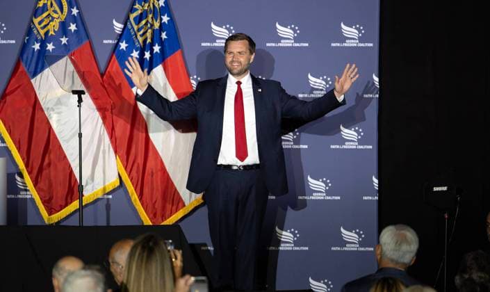 September 16, 2024, Vinings, Georgia, USA: Republican Vice Presidential candidate J.D. Vance speaks to crowd at Faith and Freedom Coalition dinner near Atlanta. Vinings USA - ZUMAn03_ 20240916_zaf_n03_003 Copyright: xRobinxRaynex