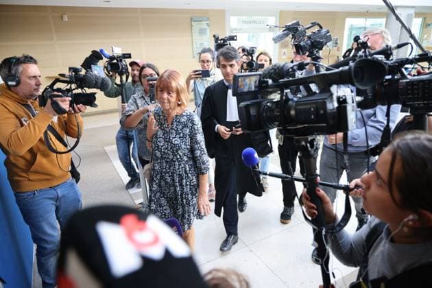 Bilder des Jahres 2024, News 09 September News Themen der Woche KW38 News Bilder des Tages PROCES DES VIOLEURS DE MAZAN PHOTOPQR LA PROVENCE Dauphin Philippe Avignon 17 09 2024 Avignon, Vaucluse Criminal Court Mazan rape trial Dominique PELICOT , 72, is accused of drugging his wife Gisele with powerful anti-anxiety drugs without her knowledge and recruiting dozens of strangers, 50 in all, to rape her, over a ten-year period here Gisele Pelicot entering the courtroom with her lawyer Avignon, France, sept 17th 2024 Mazan rape trial takes plafe cor 4 months at Vaucluse Departmental Criminal Court Gisèle Pelicot s husband, accused of drugging her and offering her for rape to more than 80 individuals 50 are identified and tried absent Hospitalized for a urinary tract infection, Dominique Pelicot returned to court today He confirmed t  Copyright: xPHOTOPQR LAxPROVENCE MAXPPPxDauphinxPhilippex 20240917PVL4407 20240917PVL4407