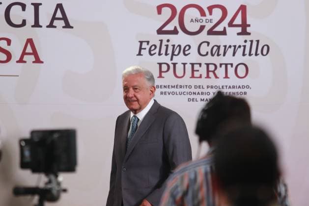 Mexican President Andres Manuel Lopez Obrador talked about the last security cabinet conference of his six-year term during a briefing conference at National Palace. on September 17, 2024 in Mexico City, Mexico. Mexico City Mexico - ZUMAe321 20240917_zia_e321_023 Copyright: xCarlosxSantiagox