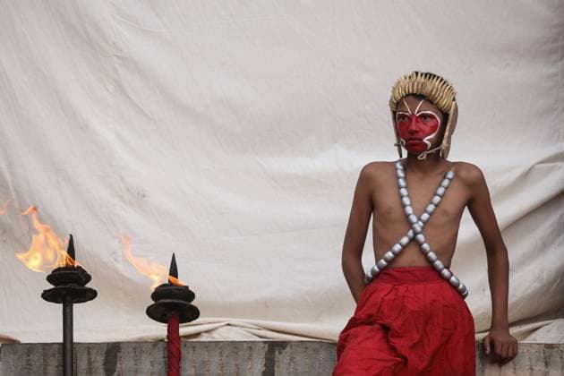 News Themen der Woche KW38 News Bilder des Tages Indra Jatra Festival Celebration In Nepal. Masked dancers wearing the masks of Hindu deities perform in the premises of Basantapur Durbar Square, a UNESCO World Heritage Site, in Kathmandu, Nepal, on September 17, 2024, during the Indra Jatra procession. Kathmandu Nepal  Copyright: xSanjitxPariyarx originalFilename: pariyar-notitle240917_np6uO.jpg