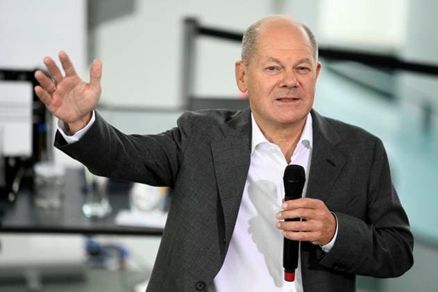 Olaf Scholz beim Empfang der Preisträgerinnen und Preisträger des 59. Bundeswettbewerbs Jugend forscht im Bundeskanzleramt. Berlin, 18.09.2024