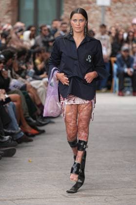 Entertainment Bilder des Tages Milan: Milan, Milan Women s Fashion Week: Spring Summer 2025 - Women s Fashion, Spring Summer 2025.- Marco Rambaldi fashion show - in the photo: Veronica Yoko Plebani Milan  - ZUMAp169 20240918_zea_p169_476 Copyright: xRiccardoxGIordanox