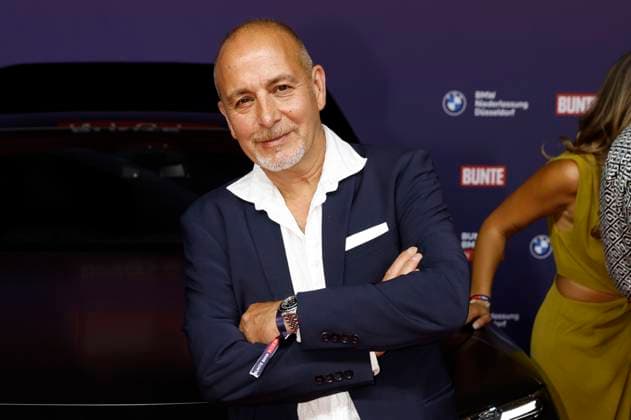 Erdogan Atalay bei der Bunte BMW Night im Museum Sammlung Philara. Düsseldorf, 19.09.2024 *** Erdogan Atalay at the Bunte BMW Night at the Philara Collection Museum Düsseldorf, 19 09 2024 Foto:xR.xStoffelsx xFuturexImagex bunte_bmw_4995