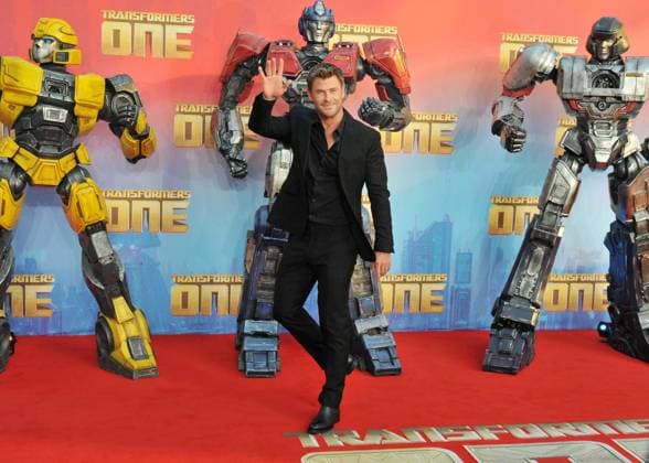 Bilder des Jahres 2024, Entertainment 09 September Chris Hemsworth at the Transformers One UK film premiere, Cineworld Leicester Square, Leicester Square, on Thursday 19 September 2024 in London, England, UK. CAP CAN CAN Capital Pictures MediaPunch *** USA ONLY*** Copyright: xCapitalxPicturesx xMediaPunchx