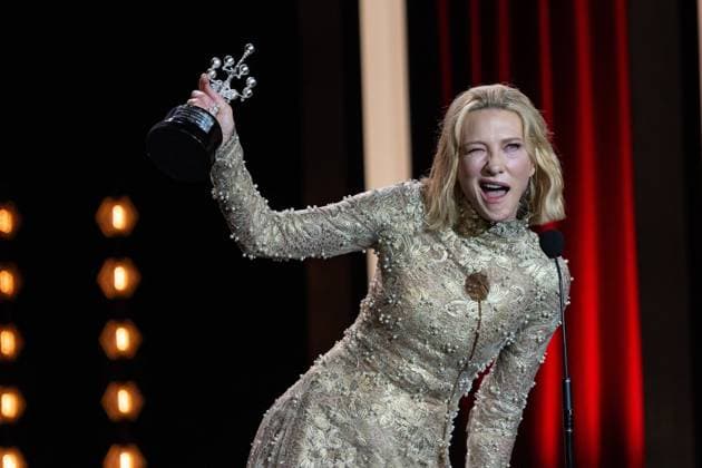 Bilder des Jahres 2024, Entertainment 09 September Entertainment Bilder des Tages Cate Blanchet receives the Donostia Award at the 72nd San Sebastian International Film Festival in San Sebastian - 21 Sept 2024 Australian actress Cate Blanchet receives the Donostia Award in recognition of her career at the 72nd San Sebastian Film Festival. San Sebastian Spain Copyright: xJavixJuliox xSOPAxImagesx Cate Blanchet receives the Donostia Award at the 72nd San Sebastian Film Festival-29