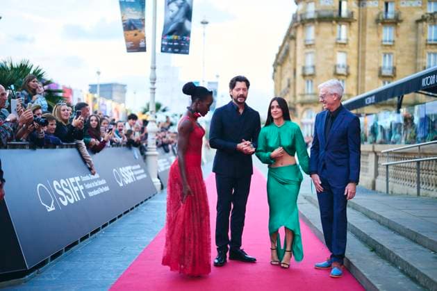 72nd San Sebastian International Film Festival: The Wild Robot Red Carpet Macarena Garcia, Alvaro Morte, Chris Sanders, Lupita Nyong o attended The Wild Robot Red Carpet during 72nd San Sebastian International Film Festival at Victoria Eugenia Theatre on September 22, 2024 in Donostia San Sebastian, Spain Photo by IMAGO MPG Donostia San Sebastian Victoria Eugenia Theatre Euskadi Spain  Copyright: xMPGx