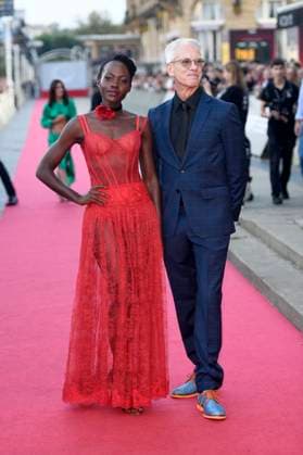 Lupita Nyong o und Chris Sanders bei der Premiere des Animationsfilms The Wild Robot Der Wilde Roboter auf dem 72. Internationalen Filmfestival San Sebastian Festival Internacional de Cine de San Sebastian im Theater Victoria Eugenia. San Sebastian, 22.09.2024