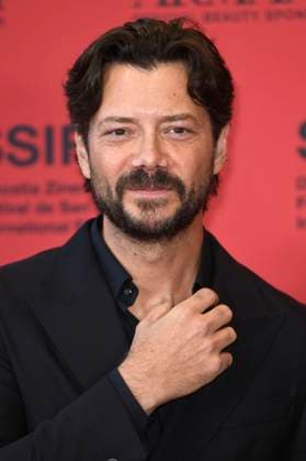 Alvaro Morte bei der Premiere des Animationsfilms The Wild Robot Der Wilde Roboter auf dem 72. Internationalen Filmfestival San Sebastian Festival Internacional de Cine de San Sebastian im Theater Victoria Eugenia. San Sebastian, 22.09.2024