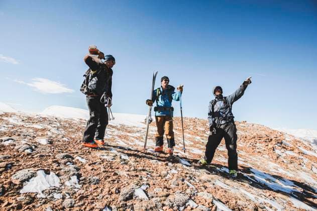 Friends backcountry skiing near Monarch mountain resort Monarch, Colorado, United States CR_PEDO240921-1153813-01 ,model released, Symbolfoto