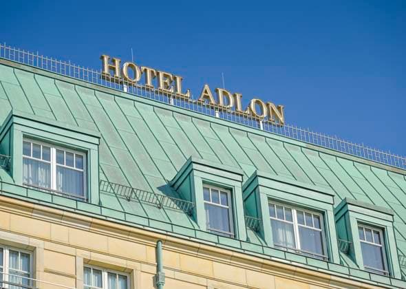 Hotel Adlon, Pariser Platz, Mitte, Berlin, Deutschland *** Hotel Adlon, Pariser Platz, Mitte, Berlin, Germany