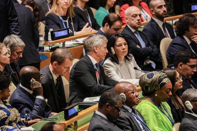 News Themen der Woche KW39 News Bilder des Tages September 24, 2024, New York, New York, USA: ANNALENA BAERBOCK, Germany Minister of Foreign Affairs, sits inside the General Assembly Hall on the first day of the General Debates, in the United Nations. The 79th UNGA session is one of the most serious since its inception, with some of the most serious issues today as well as a year of global elections and policy changes. New York USA - ZUMAo116 20240924_znp_o116_035 Copyright: xBiancaxOterox