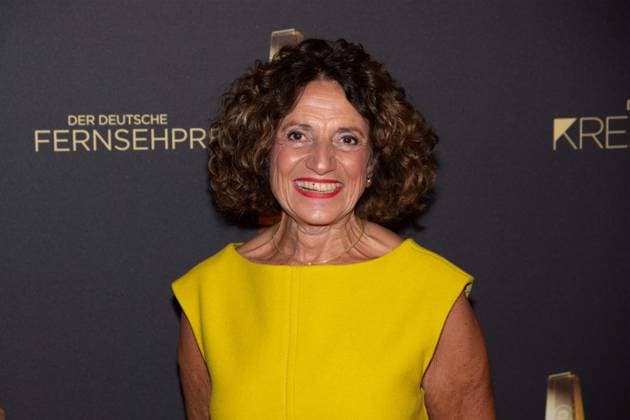 Adriana ALTARAS, Schauspielerin, Roter Teppich, Red Carpet Show, Ankunft, arrival, Verleihung des Deutschen Fernsehpreises, Die Nacht der Kreativen - Der Deutsche Fernsehpreis 2024, Deutscher Fernsehpreis 2024 in Koeln, am 24.09.2024.