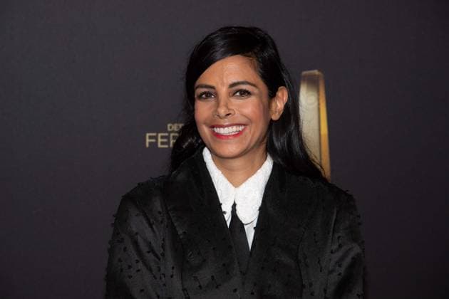 Collien ULMEN-FERNANDES, Schauspielerin, Roter Teppich, Red Carpet Show, Ankunft, arrival, Verleihung des Deutschen Fernsehpreises, Die Nacht der Kreativen - Der Deutsche Fernsehpreis 2024, Deutscher Fernsehpreis 2024 in Koeln, am 24.09.2024.