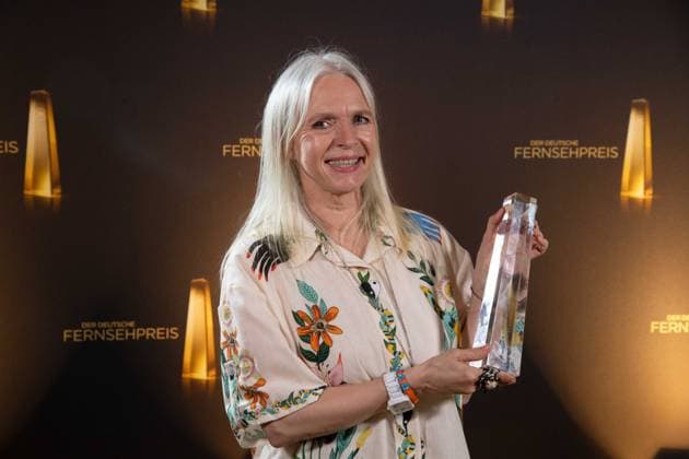 Annette HESS, Preistraegerin Bestes Buch Fiktion Verleihung des Deutschen Fernsehpreises, Die Nacht der Kreativen - Der Deutsche Fernsehpreis 2024, Deutscher Fernsehpreis 2024 in Koeln, am 24.09.2024.