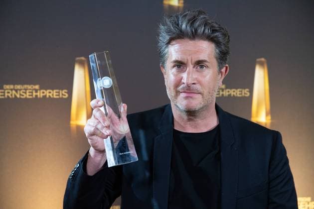 Mark ACHTERBERG, Preistraeger Beste Regie Unterhaltung, Verleihung des Deutschen Fernsehpreises, Die Nacht der Kreativen - Der Deutsche Fernsehpreis 2024, Deutscher Fernsehpreis 2024 in Koeln, am 24.09.2024.